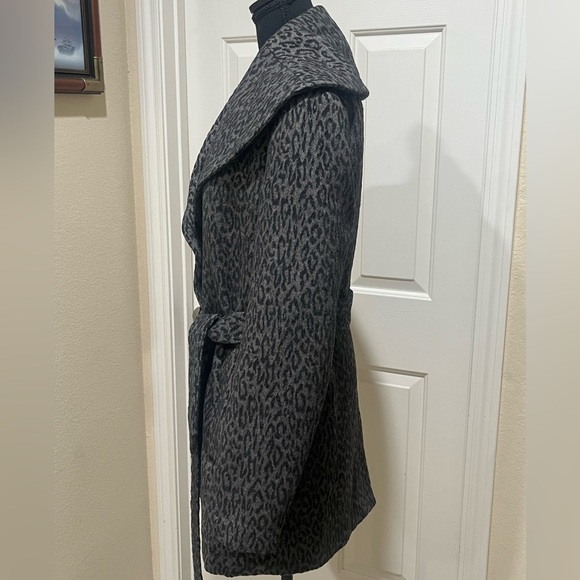 MARVIN RICHARDS NEW YORK, Leopard Print Belted PEA COAT. SIZE P/ L - Picture 4 of 8